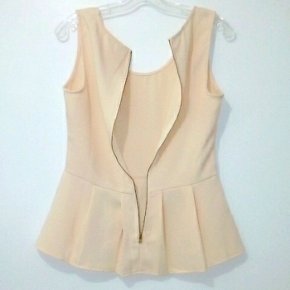 Sis Sis beige peplum sleeveless top - Picture 4 of 4